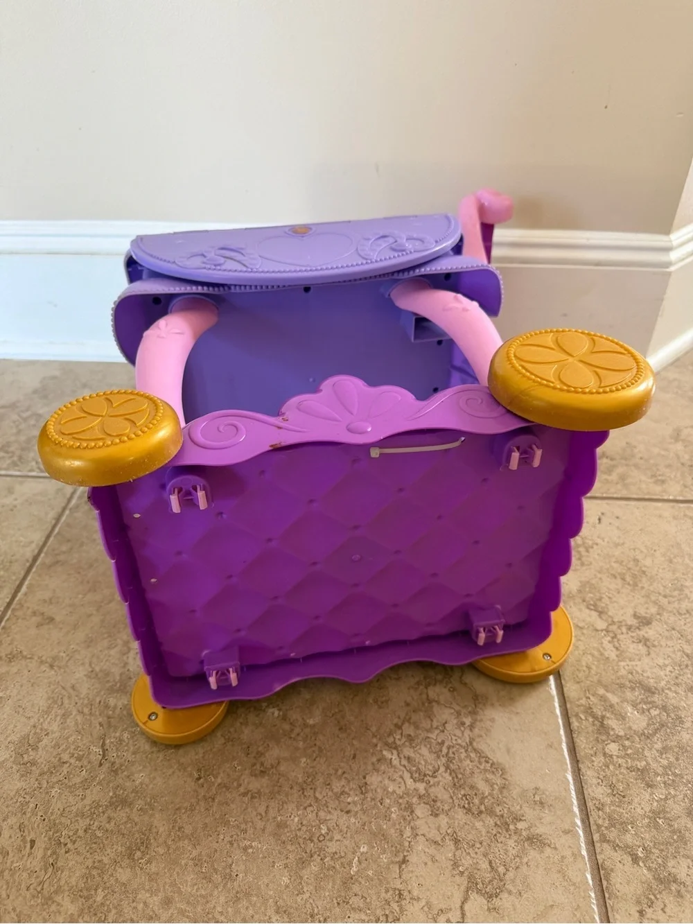 Disney Junior Just Play Sofia the First Purple & Pink Play Cart with Gold Wheels